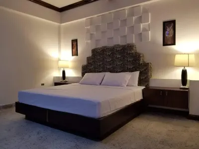 New & Stunning, with the character of our town! Hotel a 