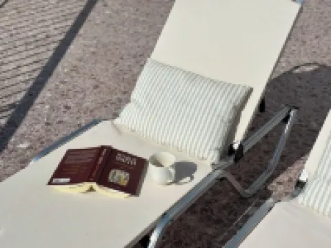 Stunning Seaview Apartment