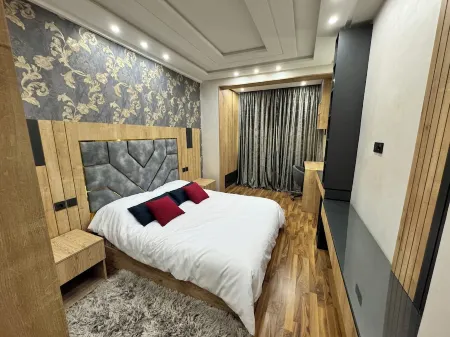 Modern 2-Bedroom Apartment - Comfort & Style in the heart of Meknes Отели рядом с достопримечательностью «Bab El Mansour Laalej»