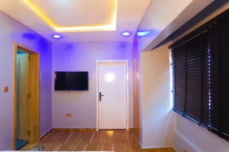 Lovely one-bed fully-fitted condo located in d heart of Maitama, Abuja, Nigeria!