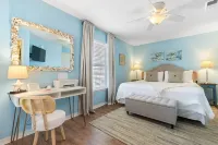 Gulf View Condo with a King Bed, Bunk Setup, and L-Shaped Balcony in Perdido Key - 3성급