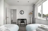 Sittingbourne Lodge with 4 free parking Hotel a Sittingbourne