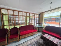 ซิลเวอร์ไลน์ รีเจนซี วิธ เมาน์เทน วิว