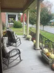 Historic Family 6-bedroom home on delightful 2nd Street in Oakland, MD