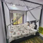 Studio cube 01 to sleep in a glass box