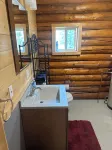 Newly listed modern studio Cabin Near Downtown Tok Hotels in Tok