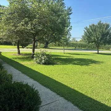 Charming 3-bedroom Country Cottage in Beautiful Brownsburg, IN!