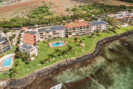 Oceanfront Maalaea Harbor Two Bedroom Condo within walking distance to beach