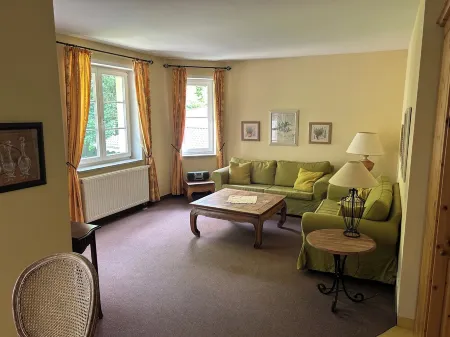 Apartment Provencale Отели в г. Фюрстенберг