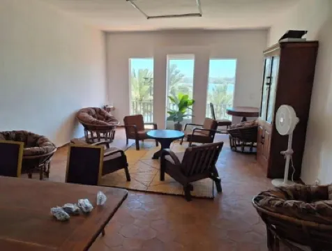 3 Chambres Salon Hotel a 