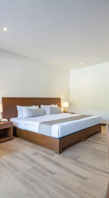 ห้องดีลักซ์วิวสระว่ายน้ำเตียงคู่