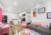 Tickled Pink – A Fun & Fabulous Stay!