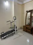 Charming 2-bedroom apartment with fitness room, WiFi in Guwahati فنادق في 