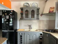 Bas de Maison Meublé, Tout Équipé