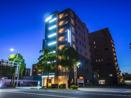 Hotel Livemax Himeji Shiyakusho Mae Отели рядом со станцией JR Higashi-Himeji Station