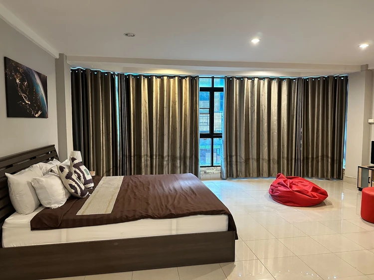 รูปภาพของTake time house