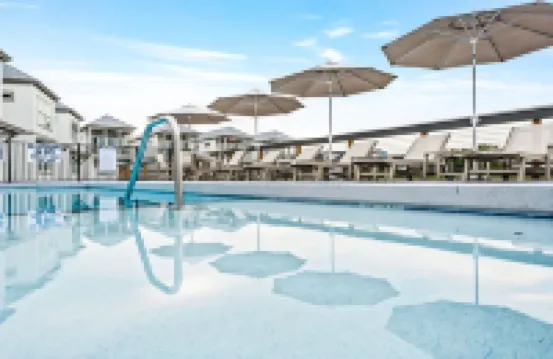 Waterfront Marina Access and Cozy Pool - Stylish Coastal Retreat Hotels in Georgetown