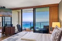 Panoramic Ocean Views and Luxurious Amenities - Stunning Hawaiian Getaway