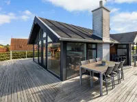 "Berner" - 40m from the sea