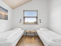 "Finna" - 1km from the Sea