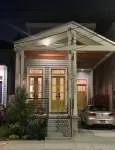 Charming New Orleans Bungalow Steps from French Quarter Hotels in Treme