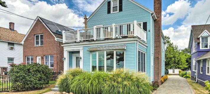 Walkable New Haven Retreat w/ Ocean Views! Hotels in New Haven