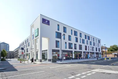 Premier Inn Addlestone hotel Hotels near Longcross