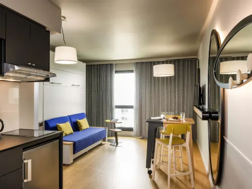 阿德吉奧阿克瑟斯斯圖加特機場會展中心公寓飯店 - 早餐