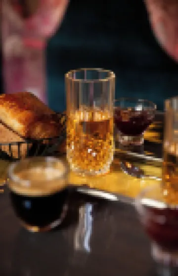 โฮเต็ล ลา ปาร์ติกูลิแยร์