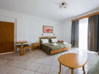 Giannoulaki Resort Hotel berhampiran Pantai Ornos
