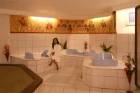 Hotel St Georg - Regensburg Hotels in Pentling