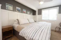 Heaven on Earth! 2 Bdr Fontana Flat, Walk to Lake Hotels in Fontana