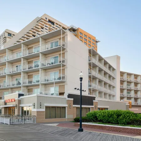 The Seahaus Hotel, Atlantic City, a Tribute Portfolio Hotel Отели рядом с достопримечательностью «Atlantic City Historical Museum»