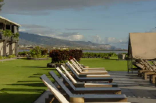 Maui Seaside Hotel Hoteles en Kahului