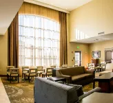 Staybridge Suites SCHERERVILLE by IHG - Parking