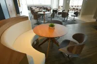 Holiday Inn Express ASUNCION AVIADORES by IHG - breakfast