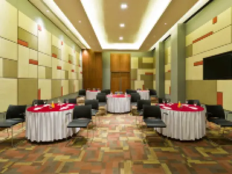 Ibis Nashik Hotels in Nashik