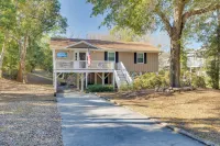Walk to Beach & Family Fun! Emerald Isle Home - Pet-friendly