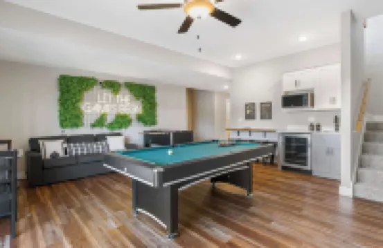 Ingallview at Branson Cove - Indoor Pool