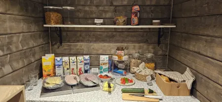 Aurora River Camp Glass Igloos & Cabins Отели в г. Кируна