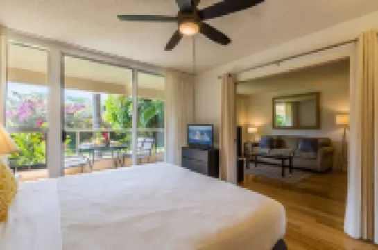 Signature Residences at Maui Banyan