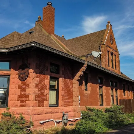 Endion Station Inn  | Hotel Next to Lake Superior