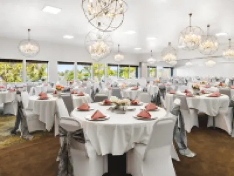 Richland Riverfront Hotel and Conference Center, Ascend Hotel Collection Hotels in Richland