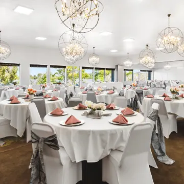 Richland Riverfront Hotel and Conference Center, Ascend Hotel Collection