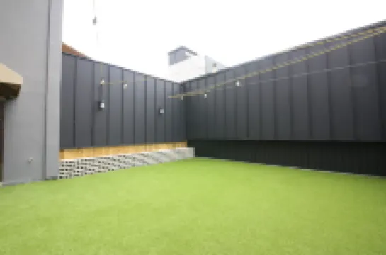 裘裡尤吉烏特順天飯店