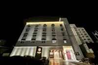 Hotel Encanto in Bonggok-Dong, Gumi
