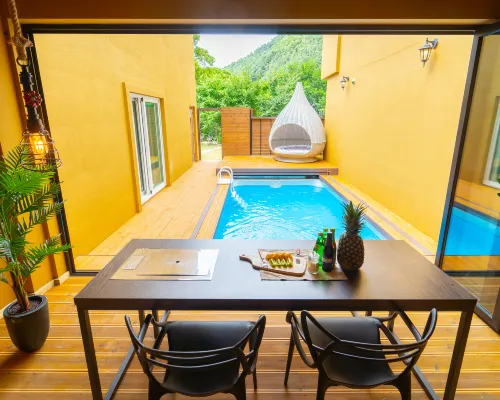 Yangpyeong Pool Villa Manoa Отели рядом с достопримечательностью «Галерея «Сонаги»»