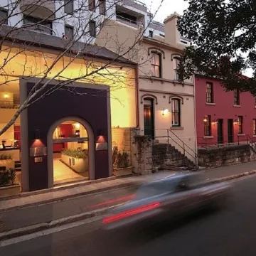 Rendezvous Hotel Sydney the Rocks Отели рядом с достопримечательностью «Опера Австралии»