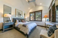 Schaffer's Mill Luxurious Mountain Escape w/ Hot Tub, BBQ, Firepit & EV Charger