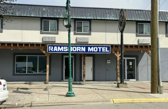 拉姆斯霍恩汽車旅館